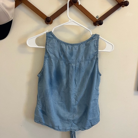 Universal Thread Light Blue Button-Front Tank Top - Picture 2 of 3